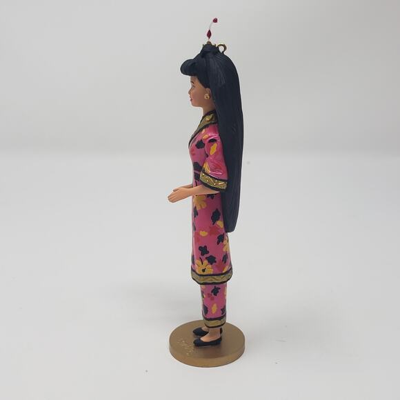 1997 Hallmark Chinese Barbie Dolls of The World #2 Handcrafted Keepsake Ornament - Picture 4 of 7